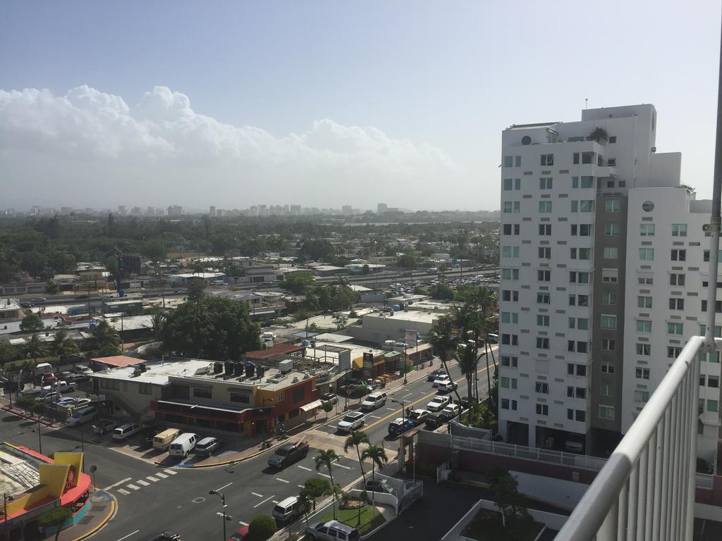 Marbella Del Caribe Beachfront San Juan Buitenkant foto